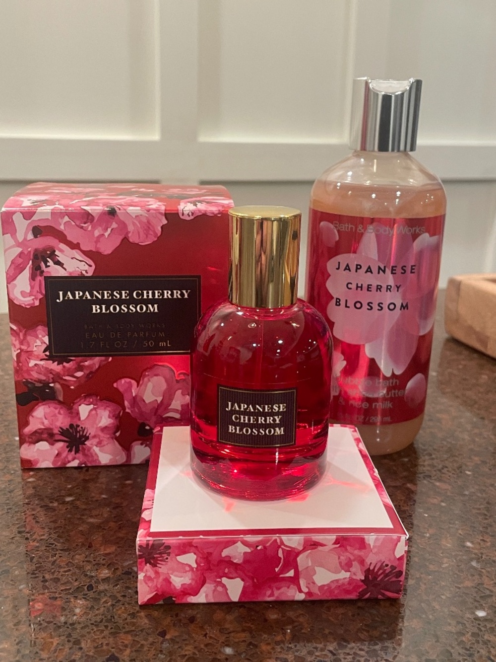 Bath and Body Works Japanese Cherry Blossom PERFUME & Bubble Bath SET-NEW
